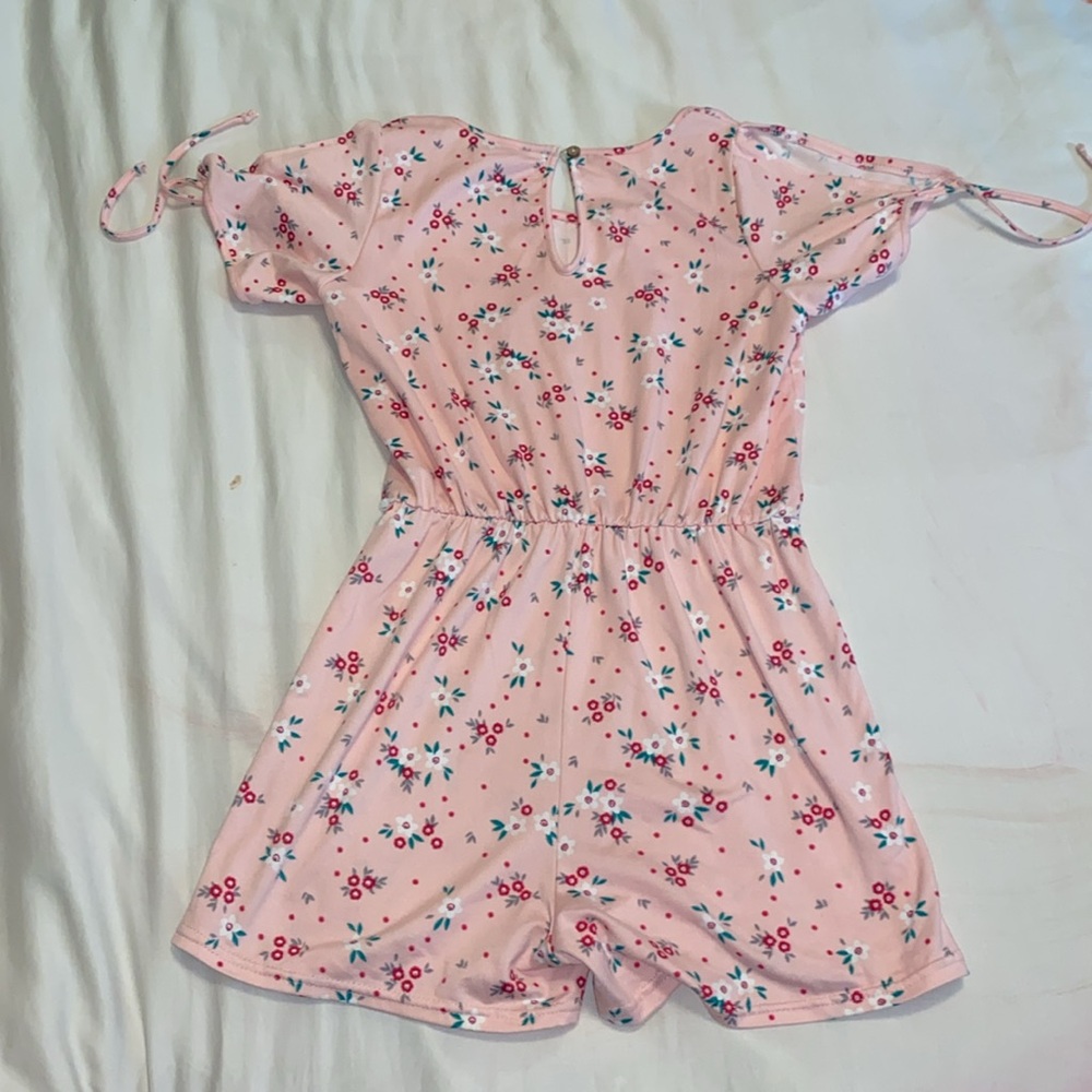 Pink Floral Romper Girls Size 12 Used - Picture 2 of 4